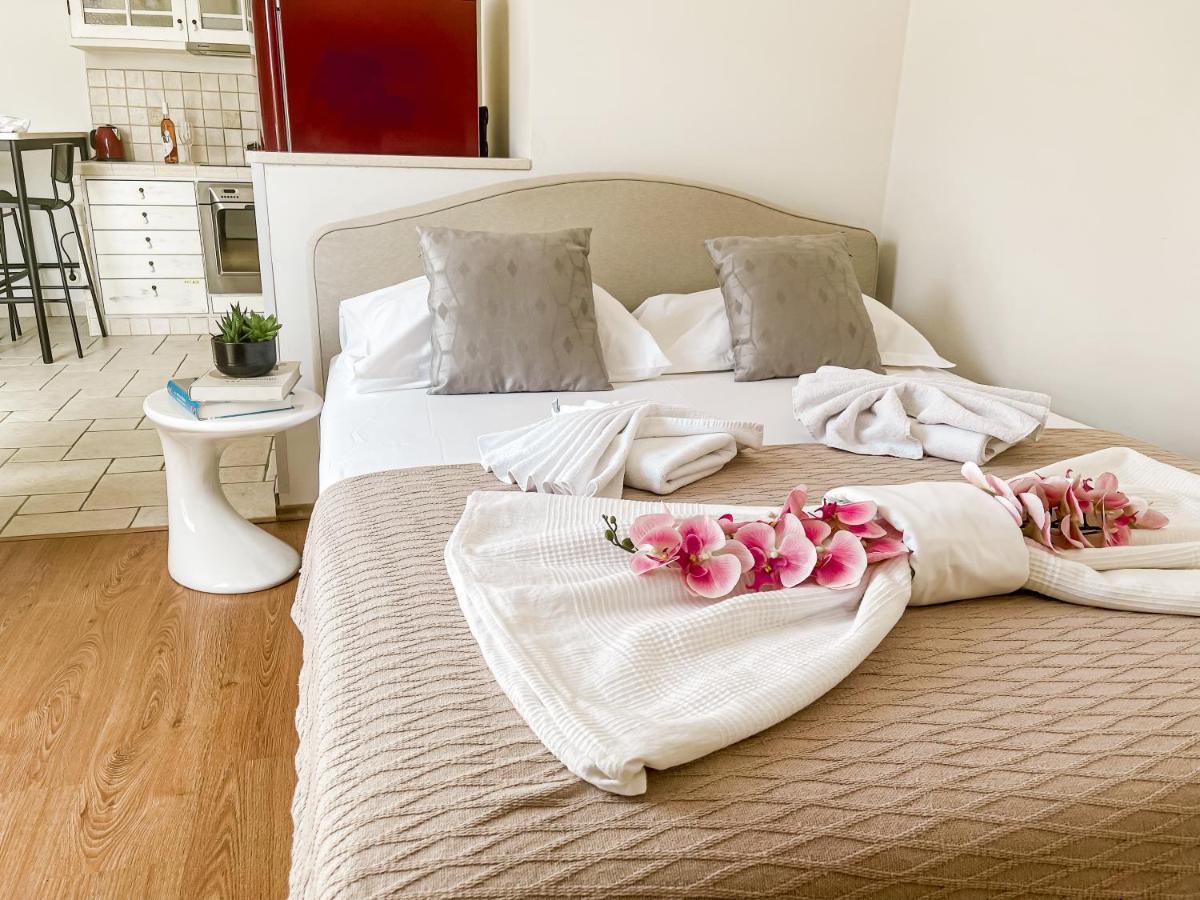 Perla Apartments Бол Экстерьер фото