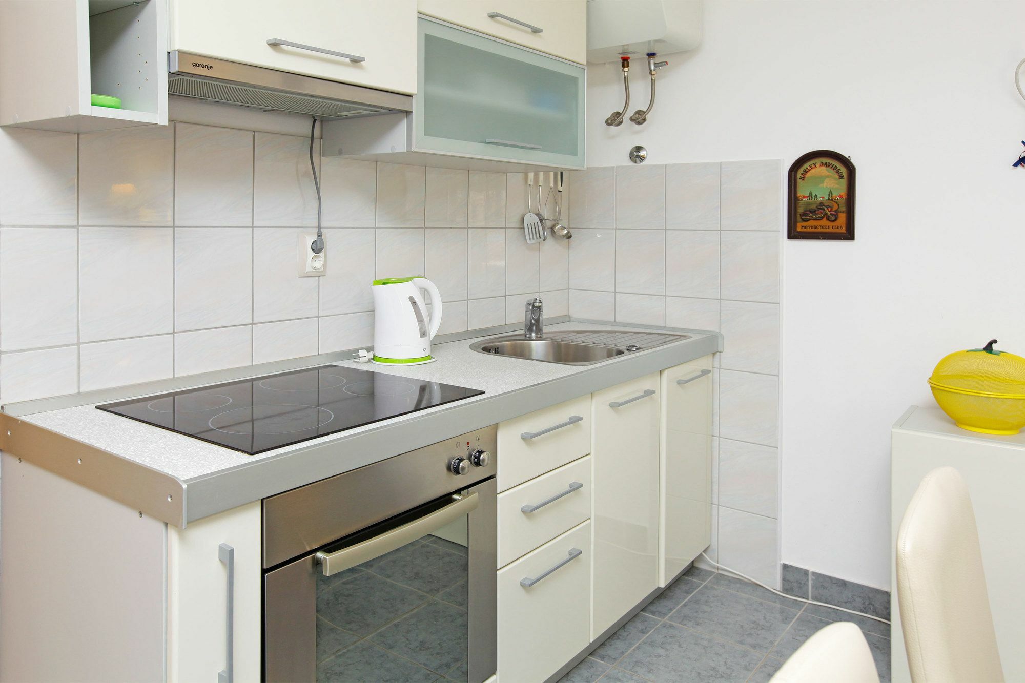 Perla Apartments Бол Экстерьер фото
