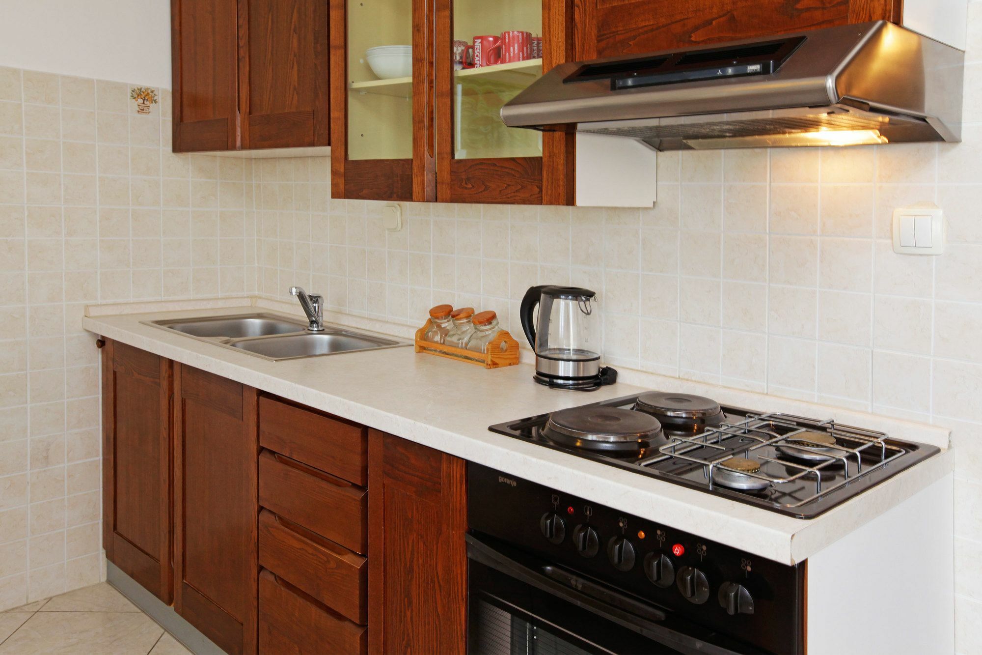 Perla Apartments Бол Экстерьер фото